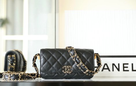 Chanel Mini Bags Black Vintage Gold Calfskin Cowhide Fall/Winter Collection