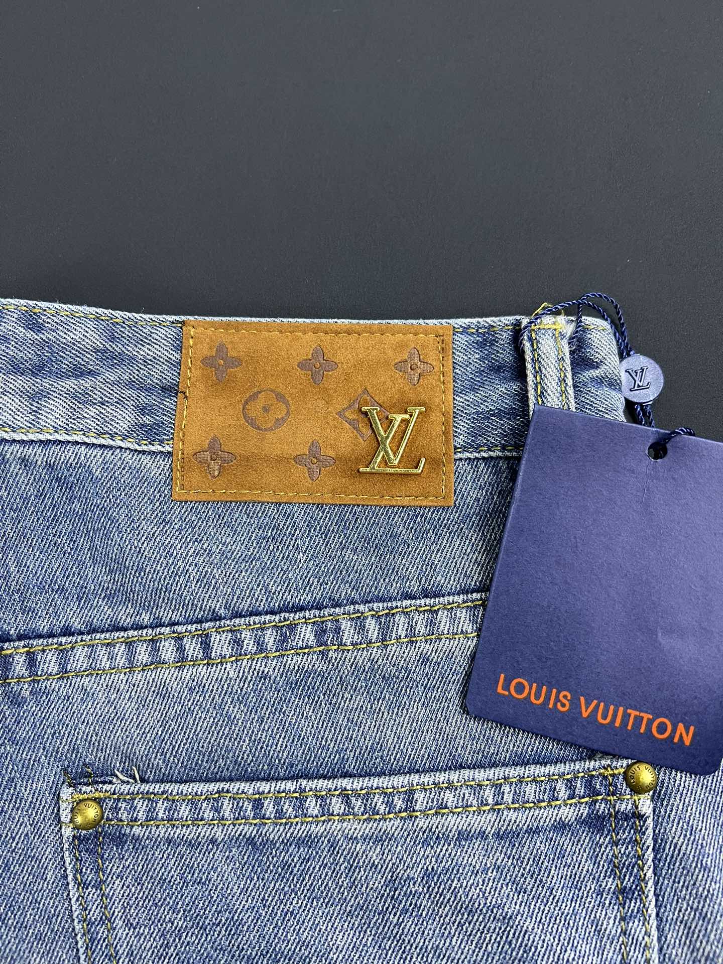 Louis Vuitton Haute Couture Haute Couture Ready-to-Wear Clothing Dress 7
