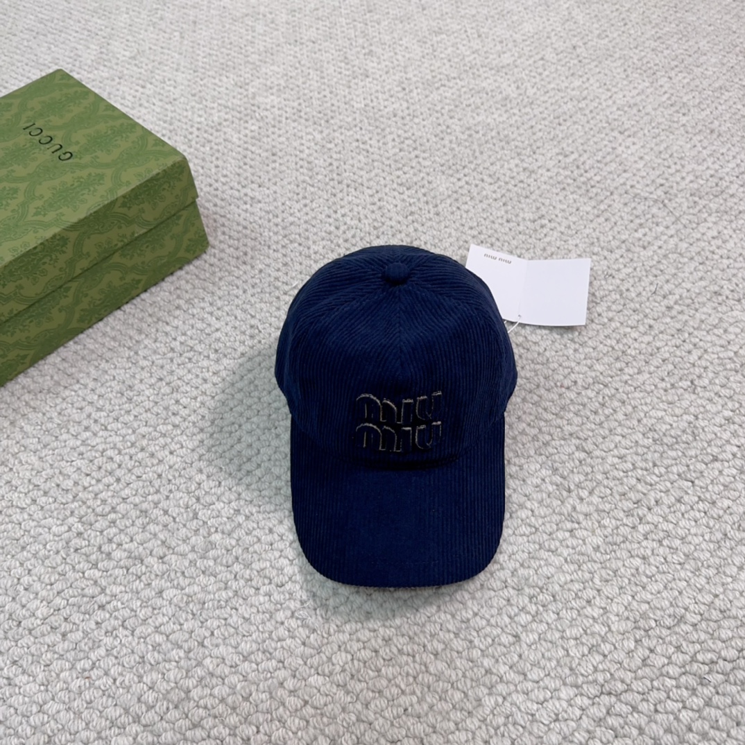 미우미우 모자 81073 Miu Miu Cap