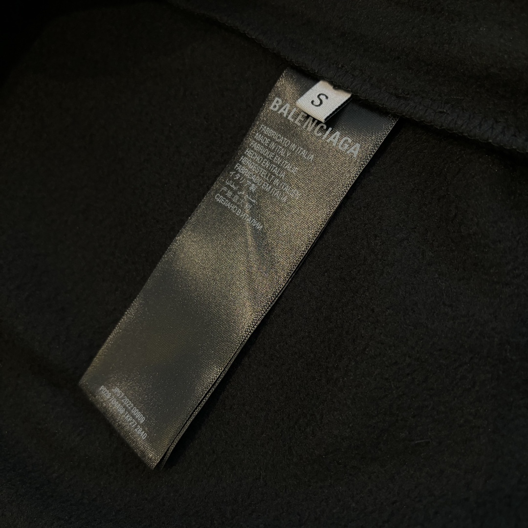 路易威登 Louis Vuitton 高定典藏名品高定成衣时装外套连衣裙衬衫T恤 #EA9E74C8 9