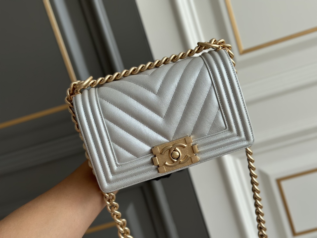 Chanel Enjoy 600 in advance on Double 11
