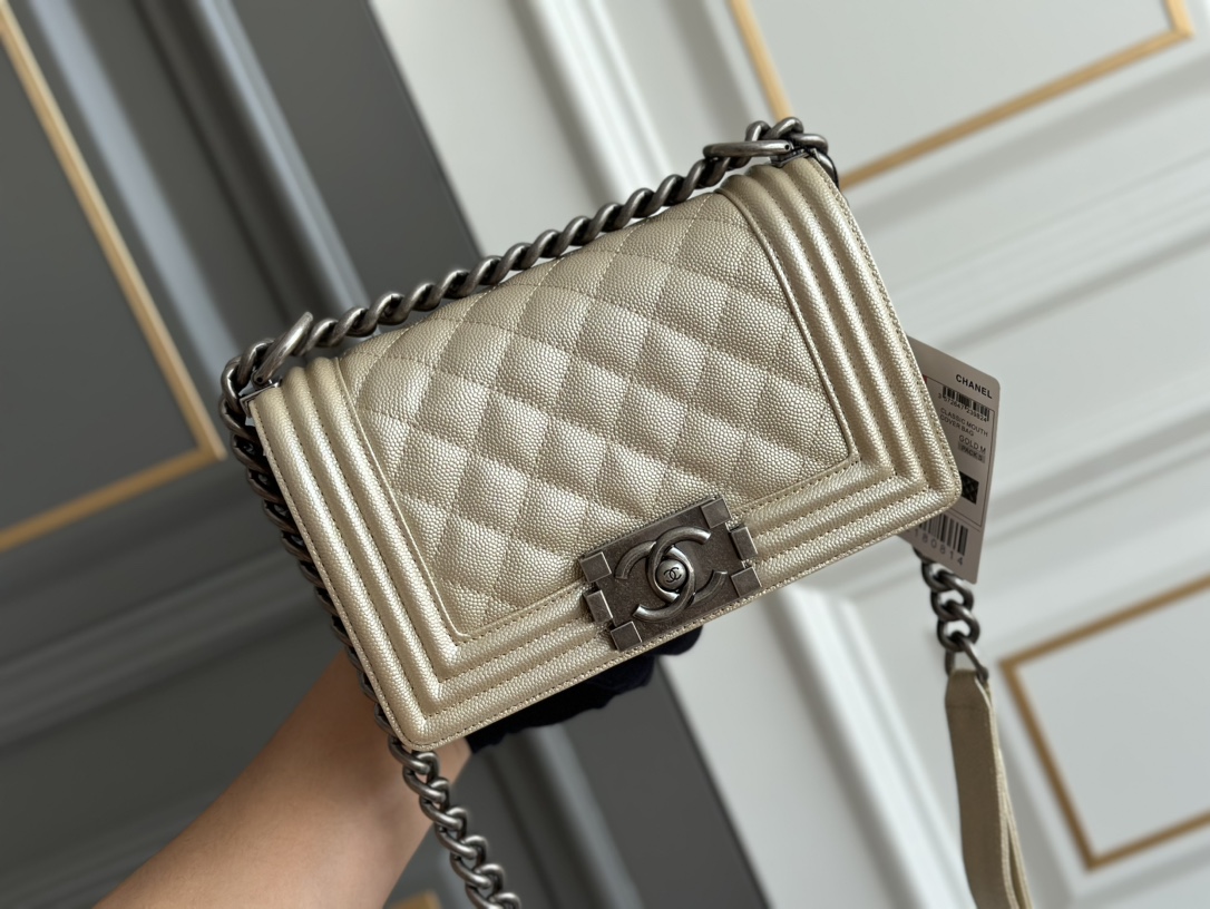 Chanel Enjoy 600 in advance on Double 11