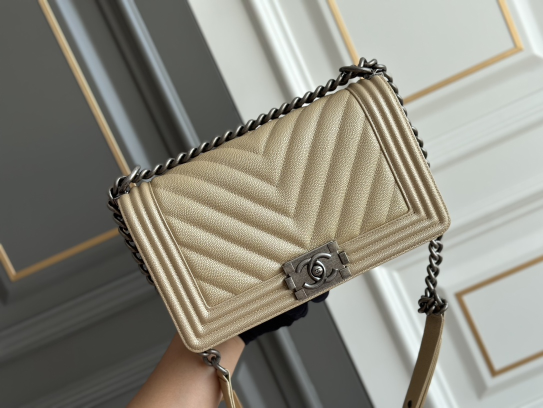 Chanel Enjoy 700 in advance on Double 11