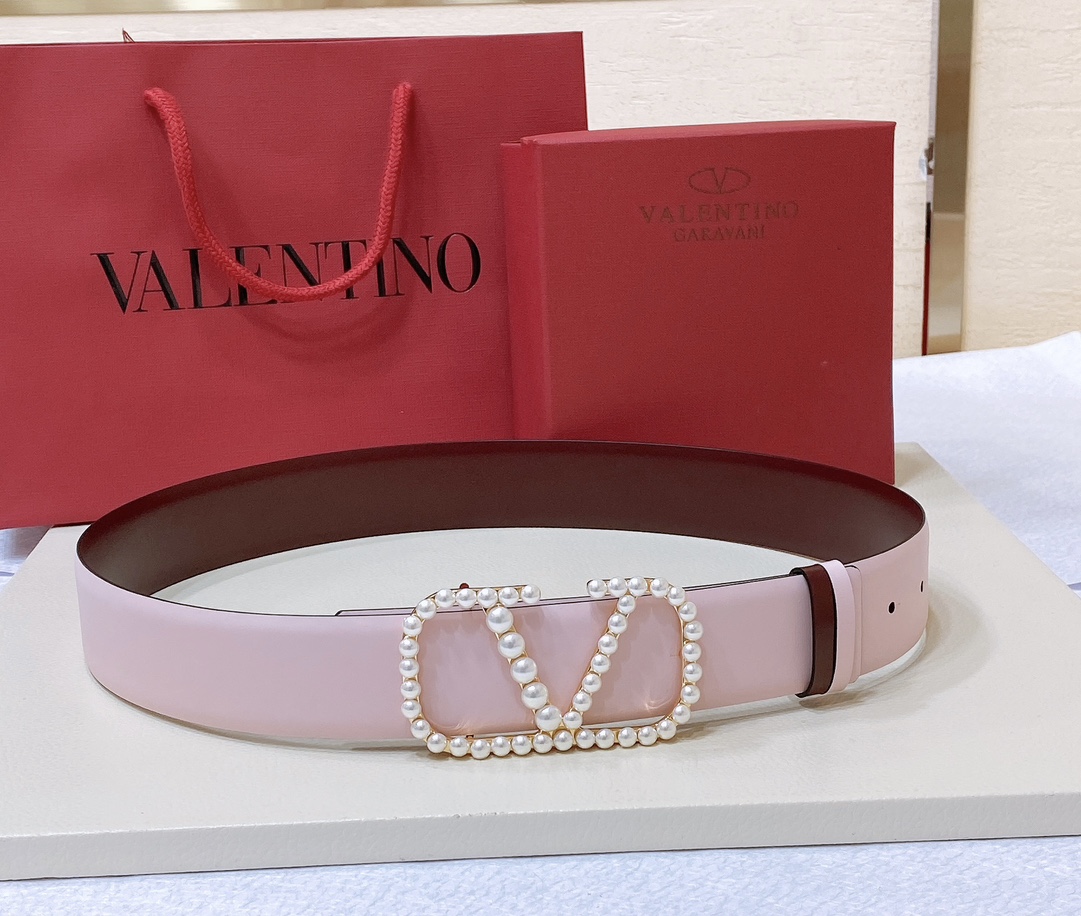 顶级质量VALENTINOGARAVANIVLOGOSIGNATURE可双面佩戴仿珍珠亮面小牛皮腰带-V