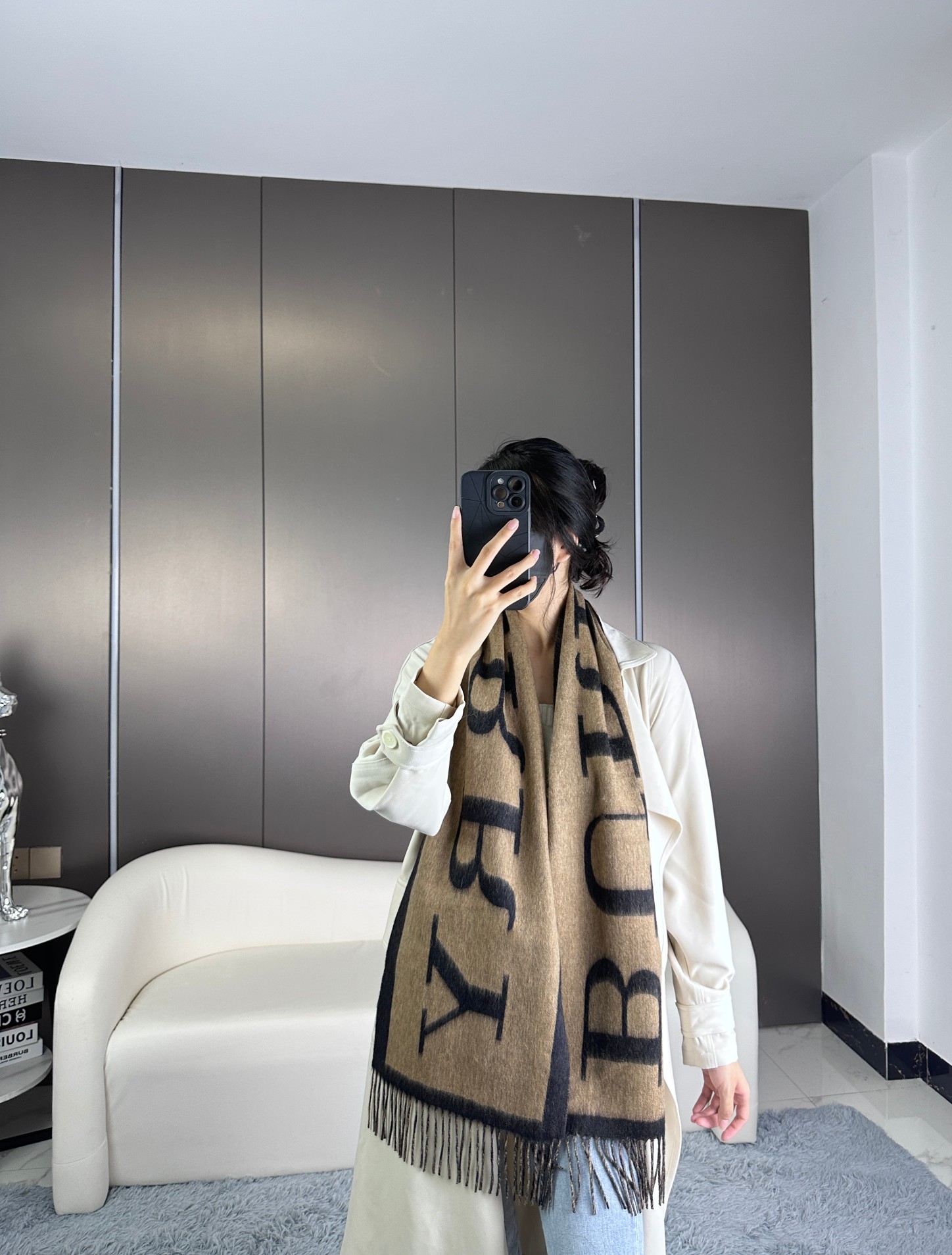 Burberry巴宝 2023新款双面羊绒围巾