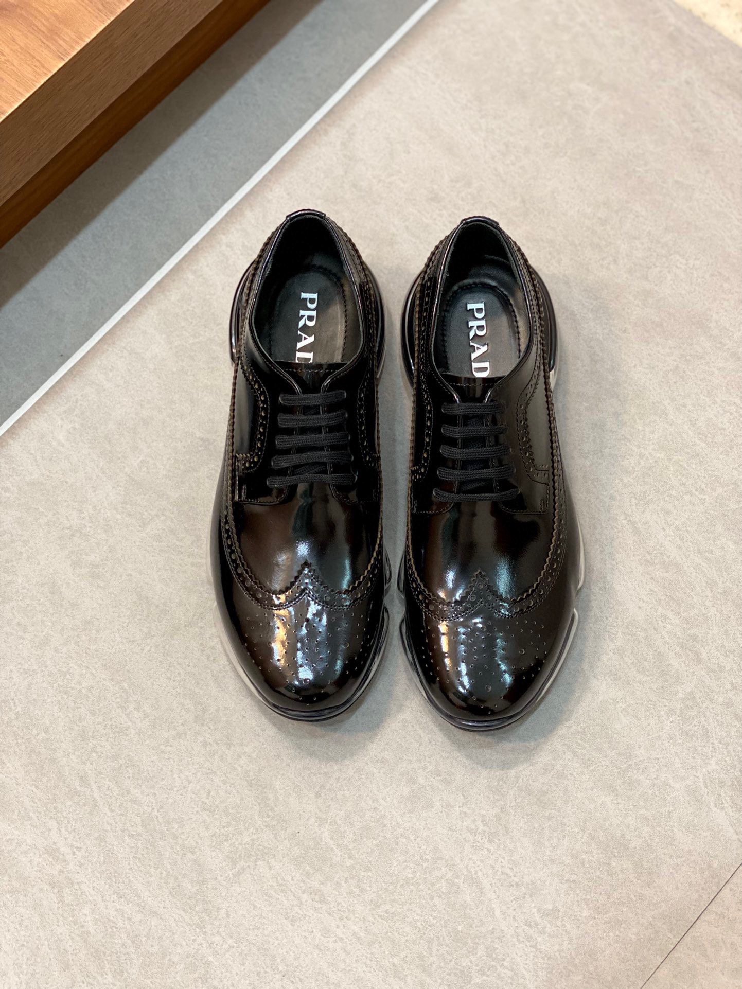 NO:216354,PRAD*—Prada. High-version. Original air cushion series. The upper is made of Italian imported beaded cowhide 