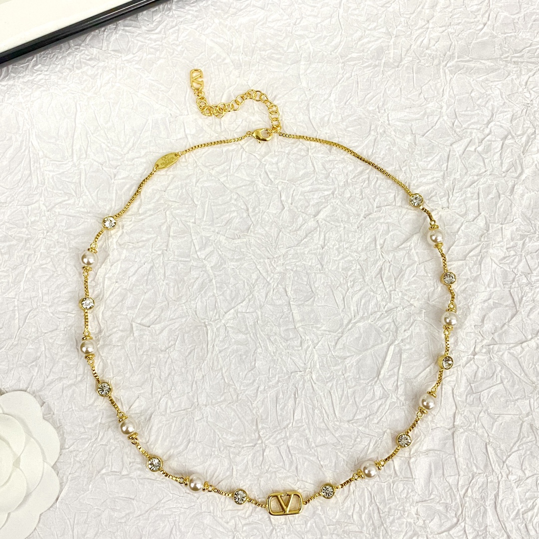 발렌티노 목걸이 63480 Valentino Necklace 상세 이미지 3