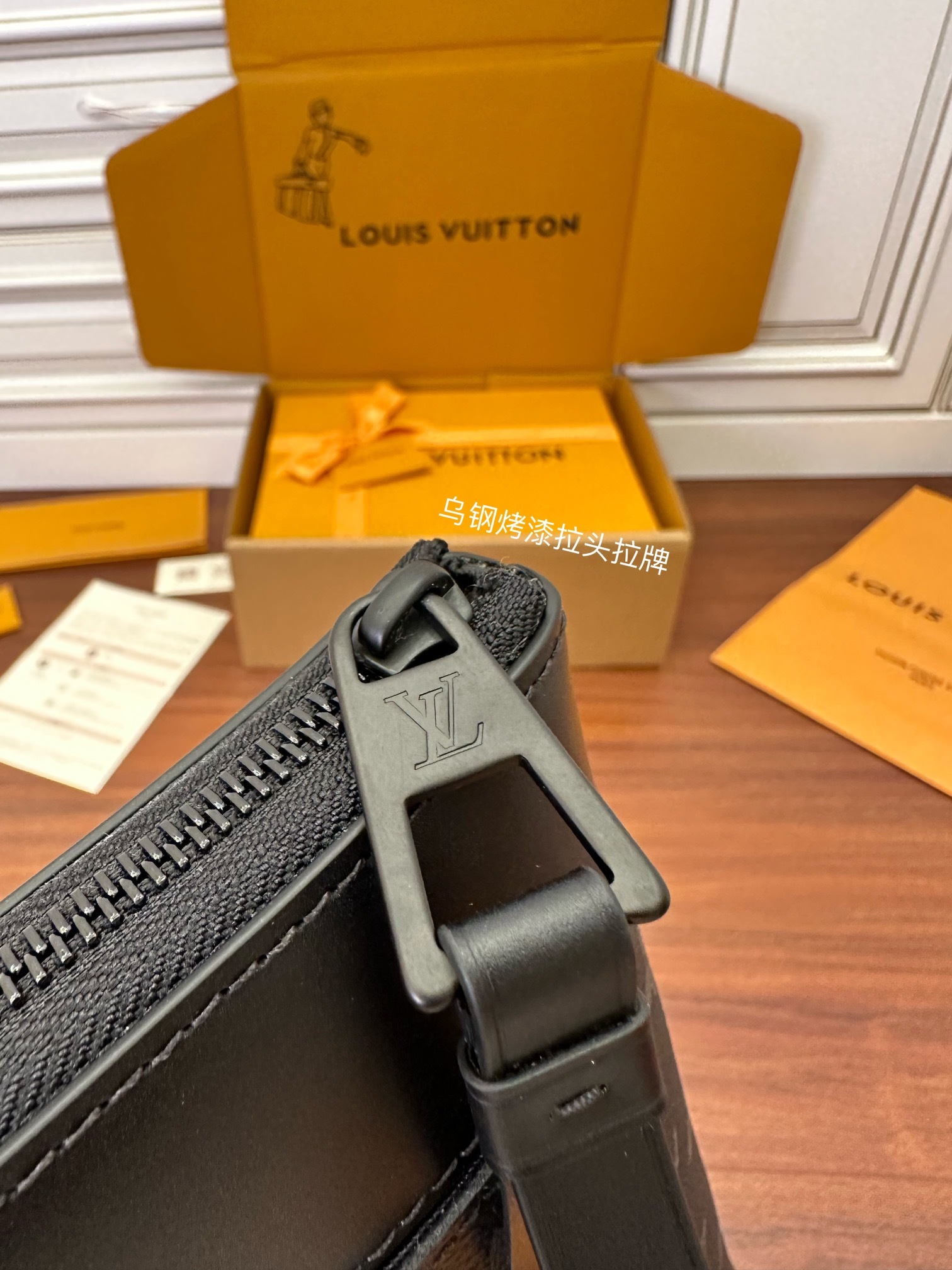 独家首发型号特正版M82543品质全面再次升级专柜同步电子芯片内码新礼盒礼品袋保护纸铜版电子标签合格证皮
