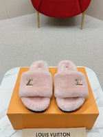 Best Replica 1:1
 Louis Vuitton Shoes Half Slippers Women Men Lambswool Rubber Sheepskin Wool Fashion