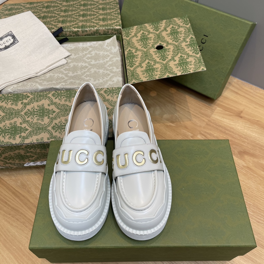 GUCCI Loafers White Leather Metal Lettering Wave Platform