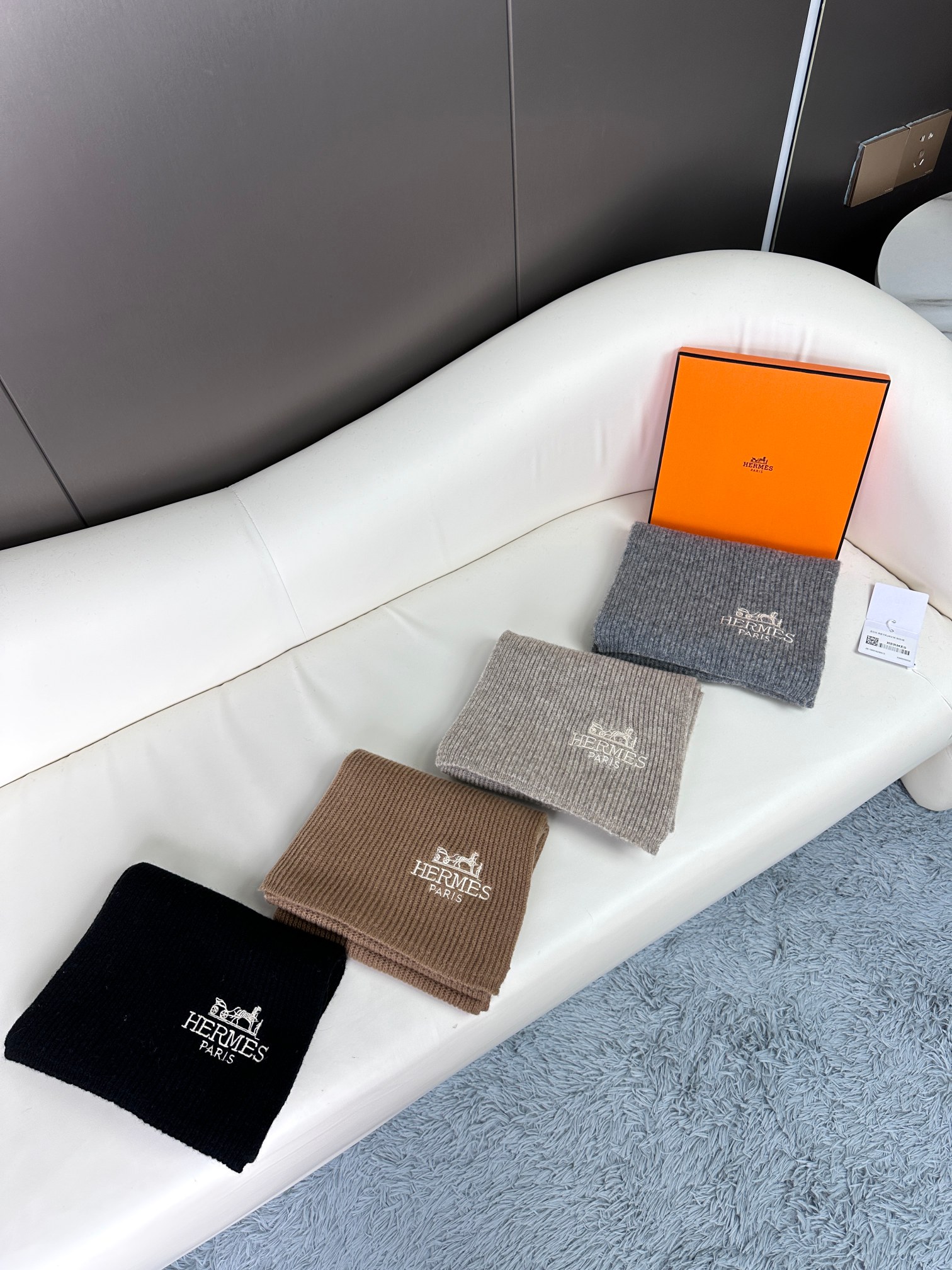 Hermès 爱马仕2023官网最新款男女针织围巾