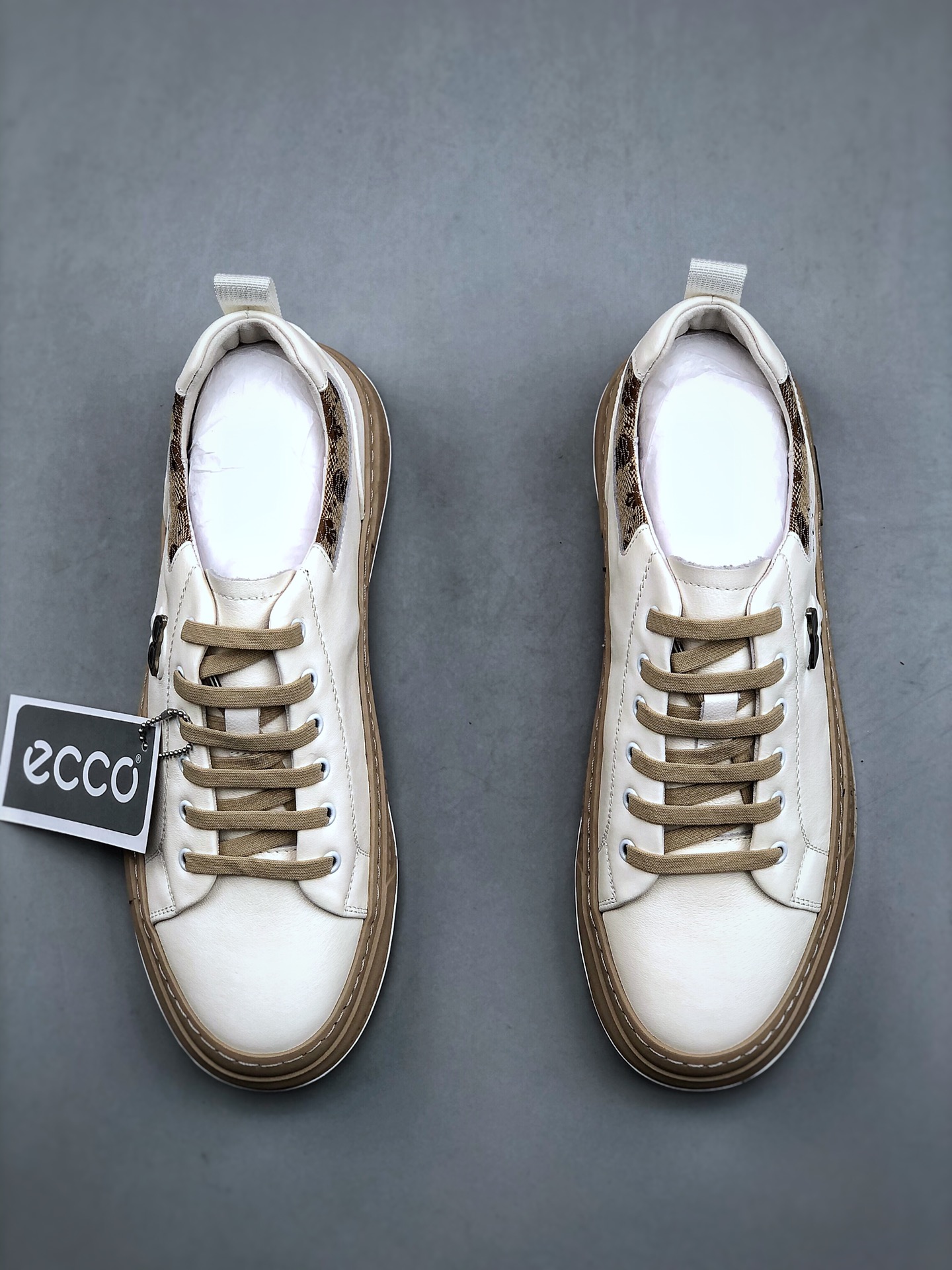 ECCO Xiaohongshu hot new all-match casual style Ecco men's running shoes casual shoes breathable lightweight lace-up lightweight sports shoes