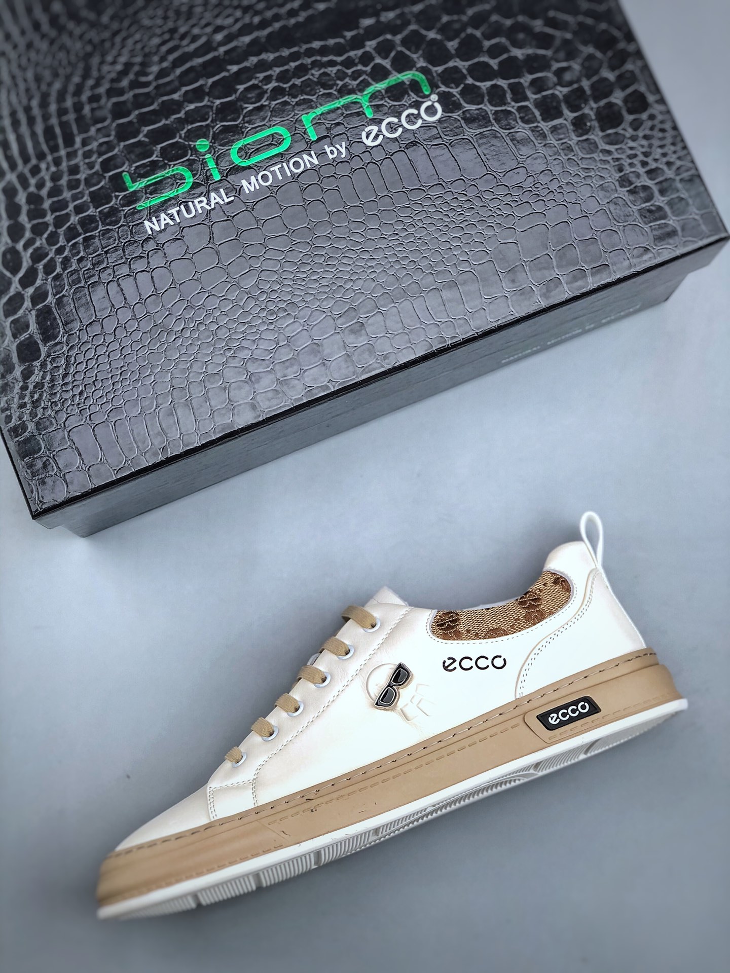 ECCO Xiaohongshu hot new all-match casual style Ecco men's running shoes casual shoes breathable lightweight lace-up lightweight sports shoes