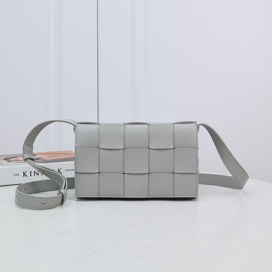 Lambskin Woven Tofu Bag Shoulder Crossbody