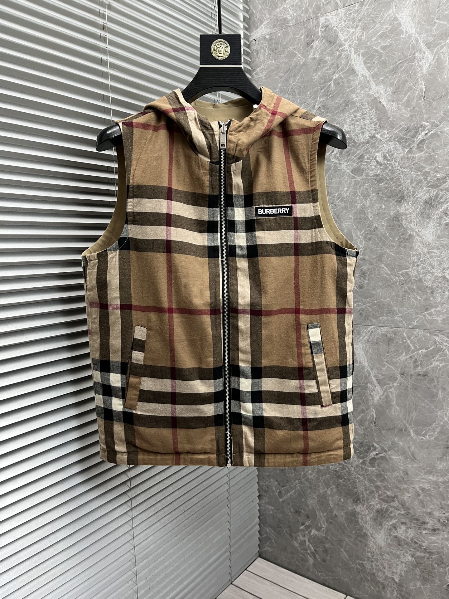 Buy 1:1 Burberry Clothing Coats & Jackets Waistcoat Fake Cheap best online Lattice Fall/Winter Collection Hooded Top