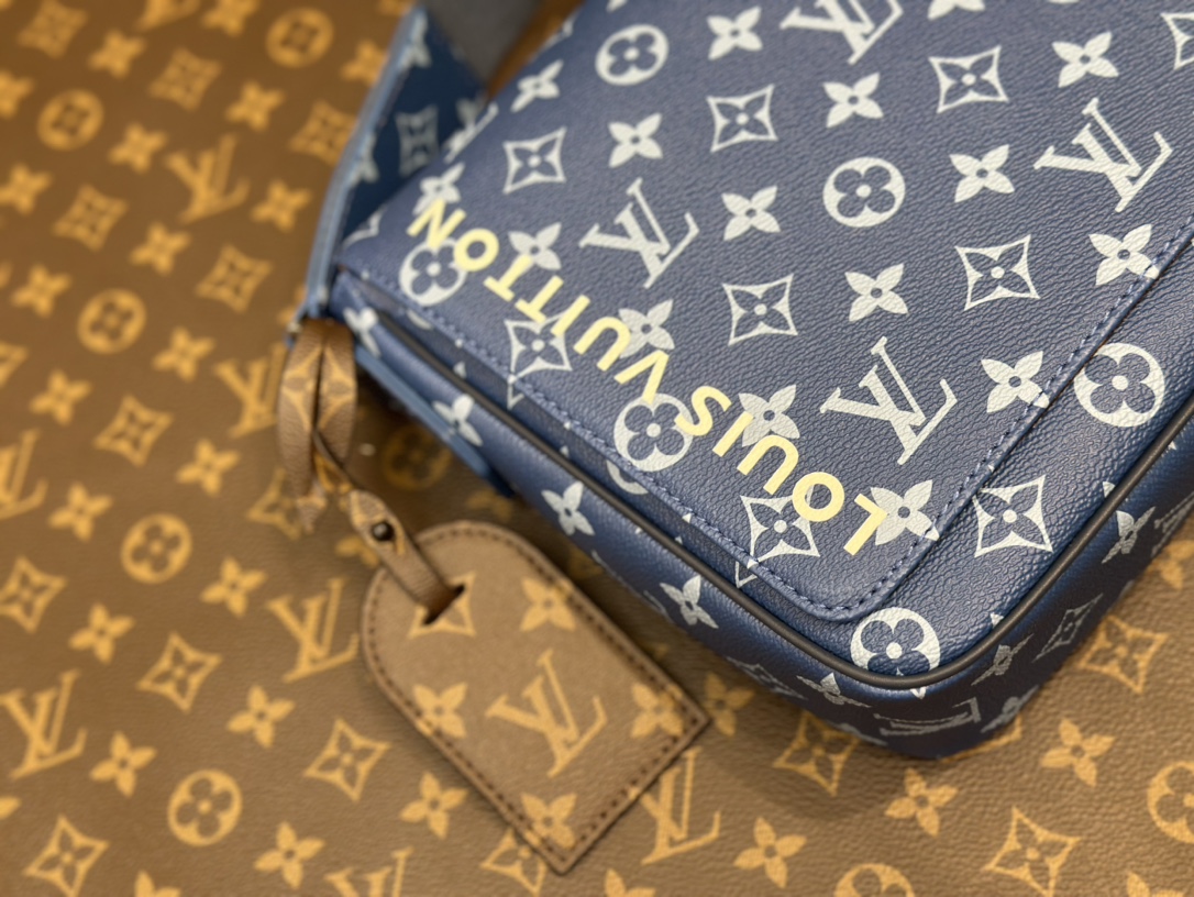 Louis Vuitton Classic Handcrafted Luxury Leather Shoulder Bag Ref 6