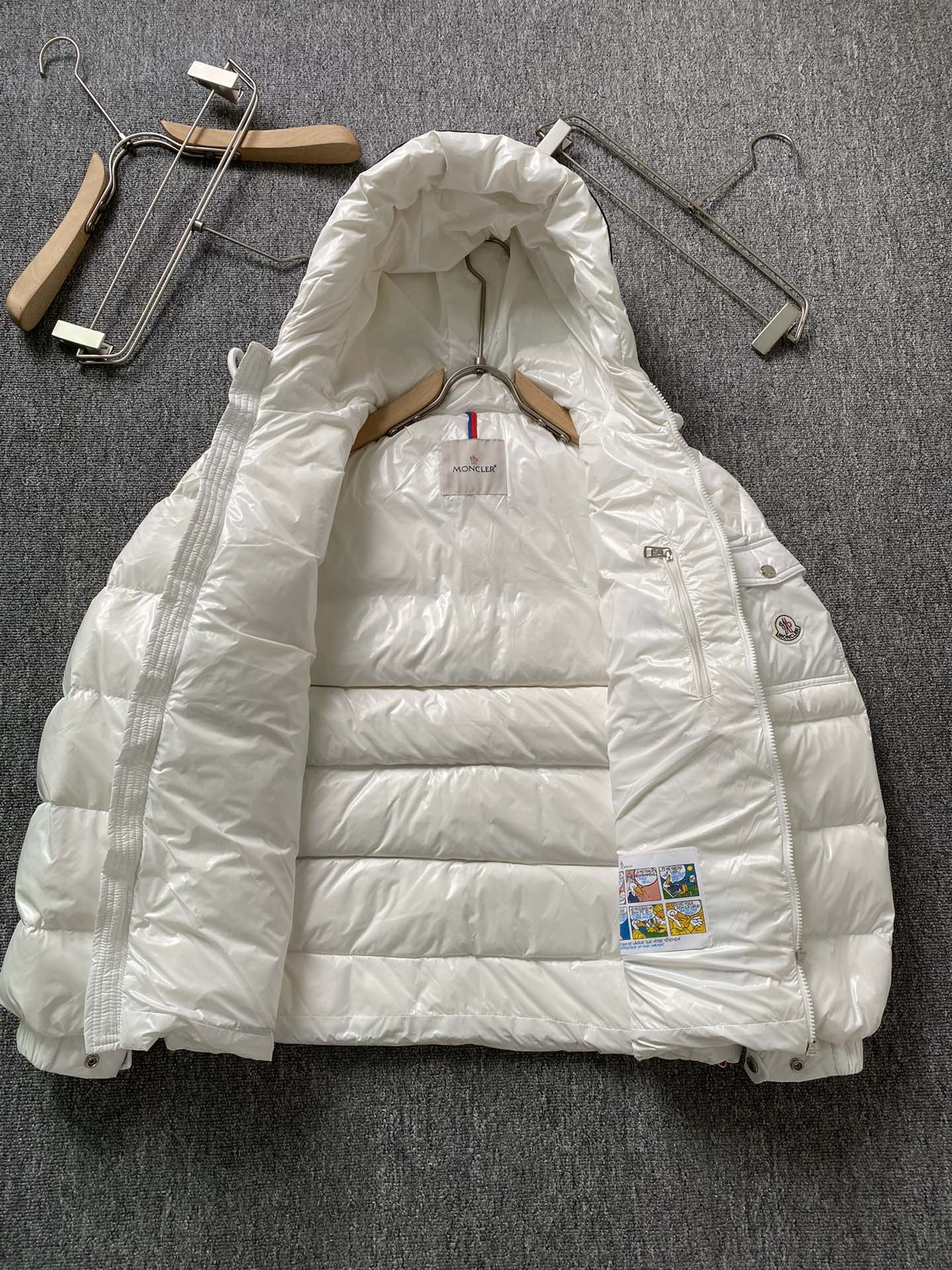 蒙家霸占冬季的单品是羽绒啦既要实用又要有颜值首选Moncler！今天奉上一款Monclerstellai