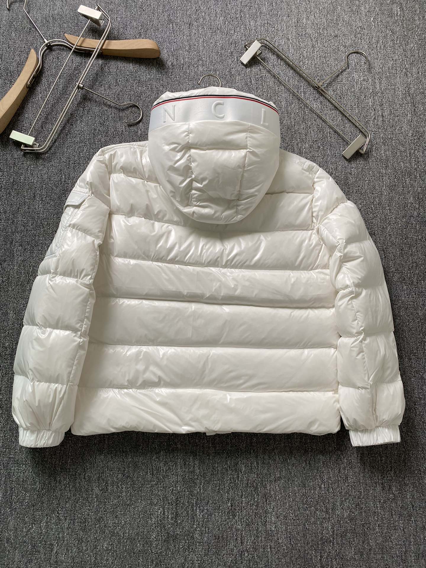 蒙家霸占冬季的单品是羽绒啦既要实用又要有颜值首选Moncler！今天奉上一款Monclerstellai