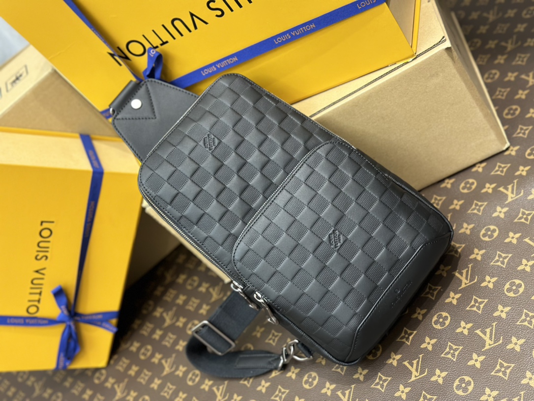 路易威登 Louis Vuitton 高定典藏经典高奢皮具手袋托特包斜挎包女包 #F0C96591 2