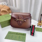 Gucci AAA
 Saddle Bags Cowhide Lady