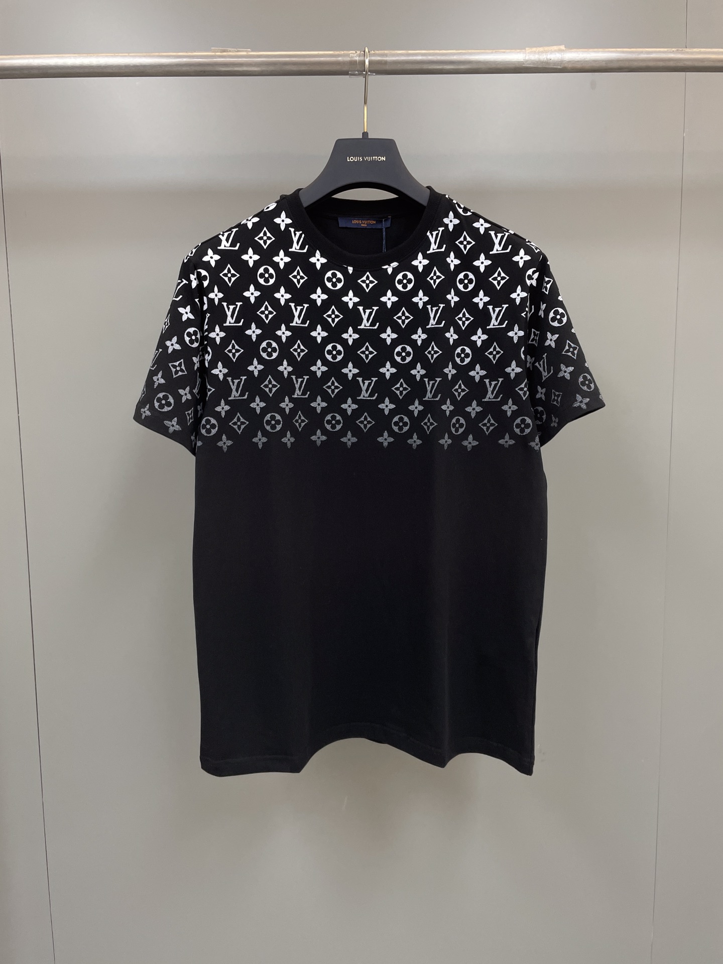 Louis Vuitton Clothing T-Shirt Black White Cotton Knitting Fall/Winter Collection Casual