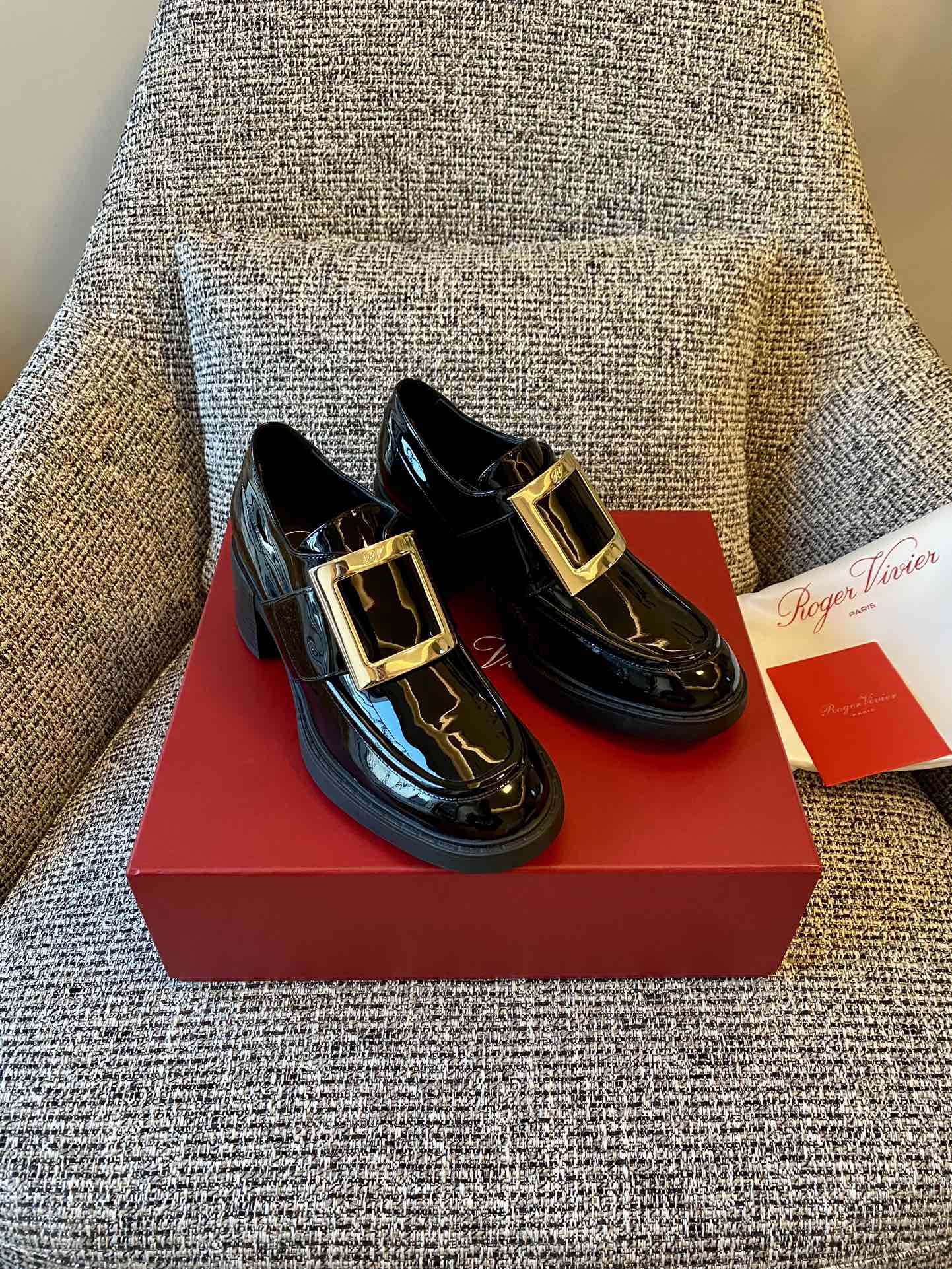 [Roger Vivier Women