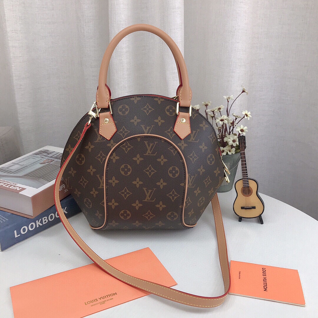 Louis Vuitton Handbags Crossbody & Shoulder Bags Chains