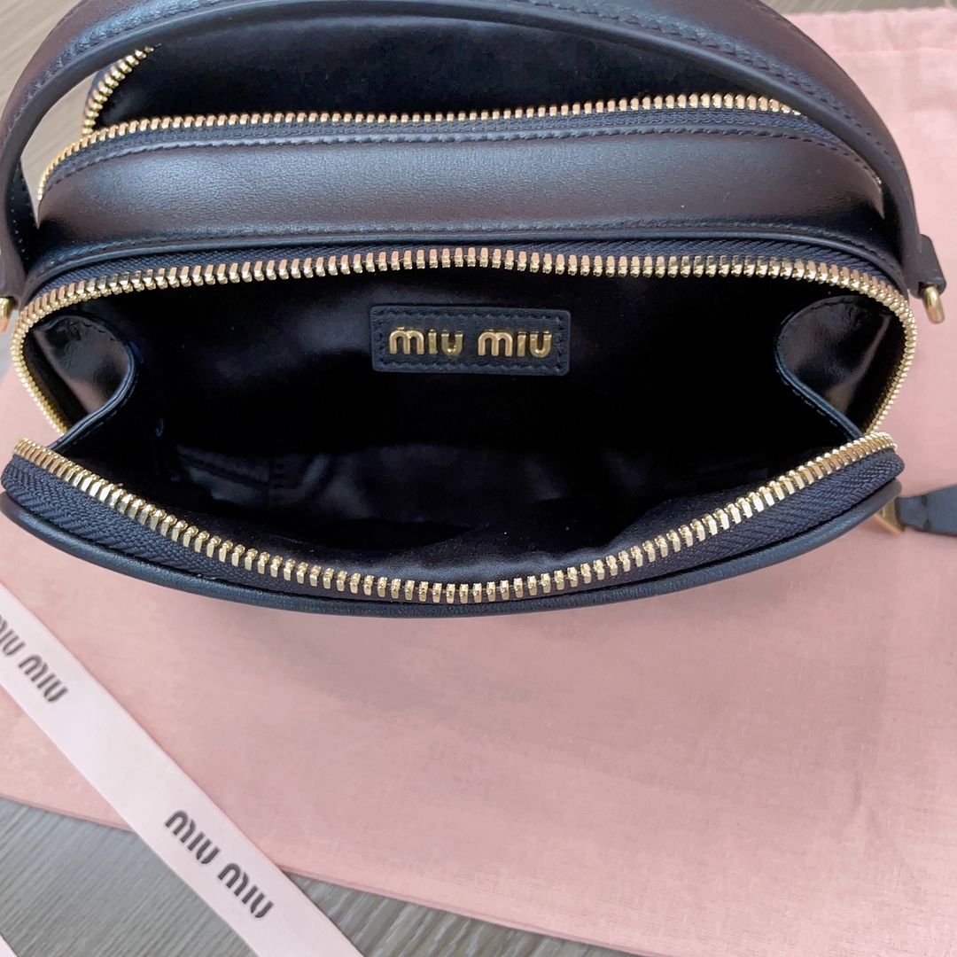 Miu Miu Lunch Box Bag: Top Calf Leather, Dual Zipper, & Adjustable Strap 9 i1698555169 2980 7