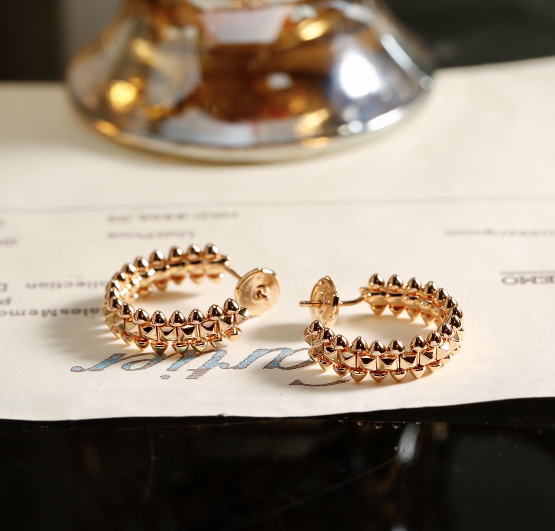Cartier 卡地亚 玫瑰金铆钉（子弹头）小号耳钉耳环