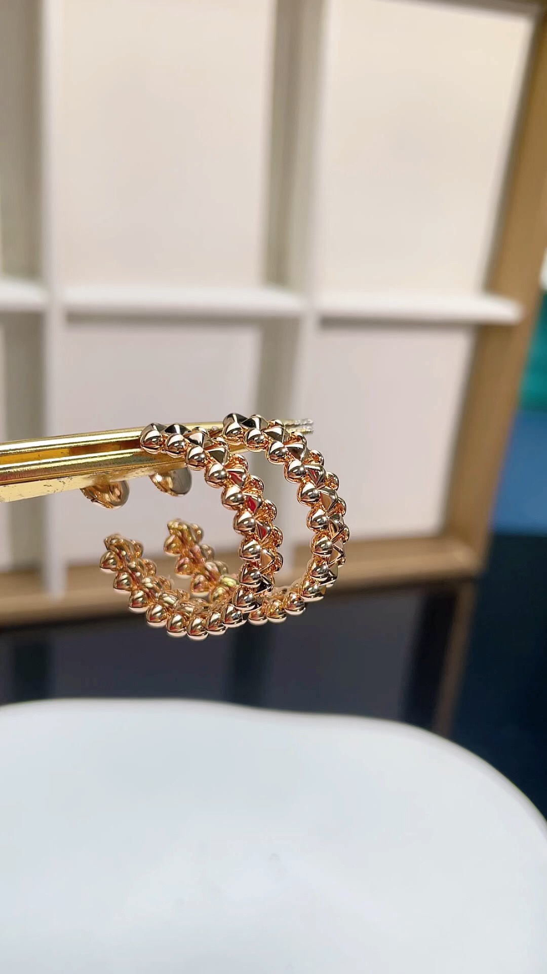 Cartier 卡地亚 玫瑰金铆钉（子弹头）小号 耳钉耳环