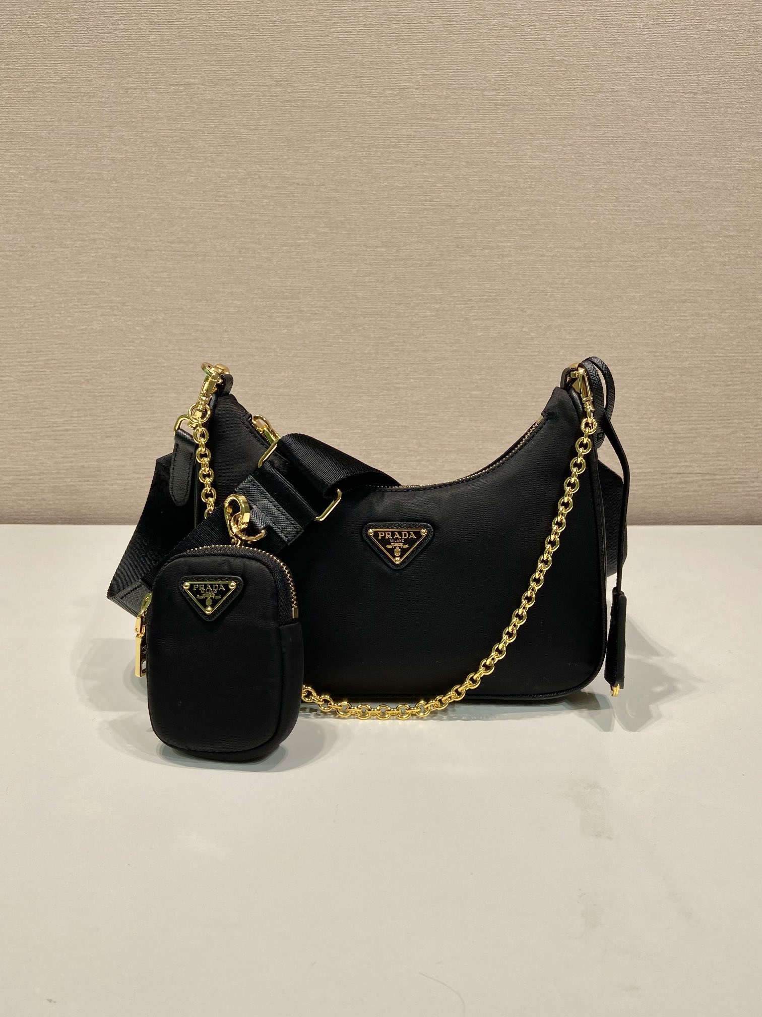 Prada Nylon Hobo Belt Bags & Fanny Packs Handbags Crossbody & Shoulder Bags Gold Fashion Chains