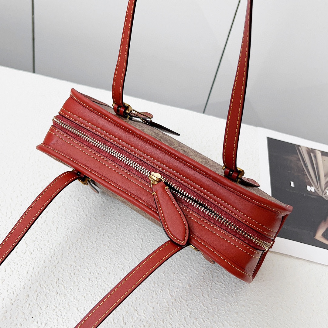 C家 Swing Zip 保龄球包 - クラシックデザインと高品質