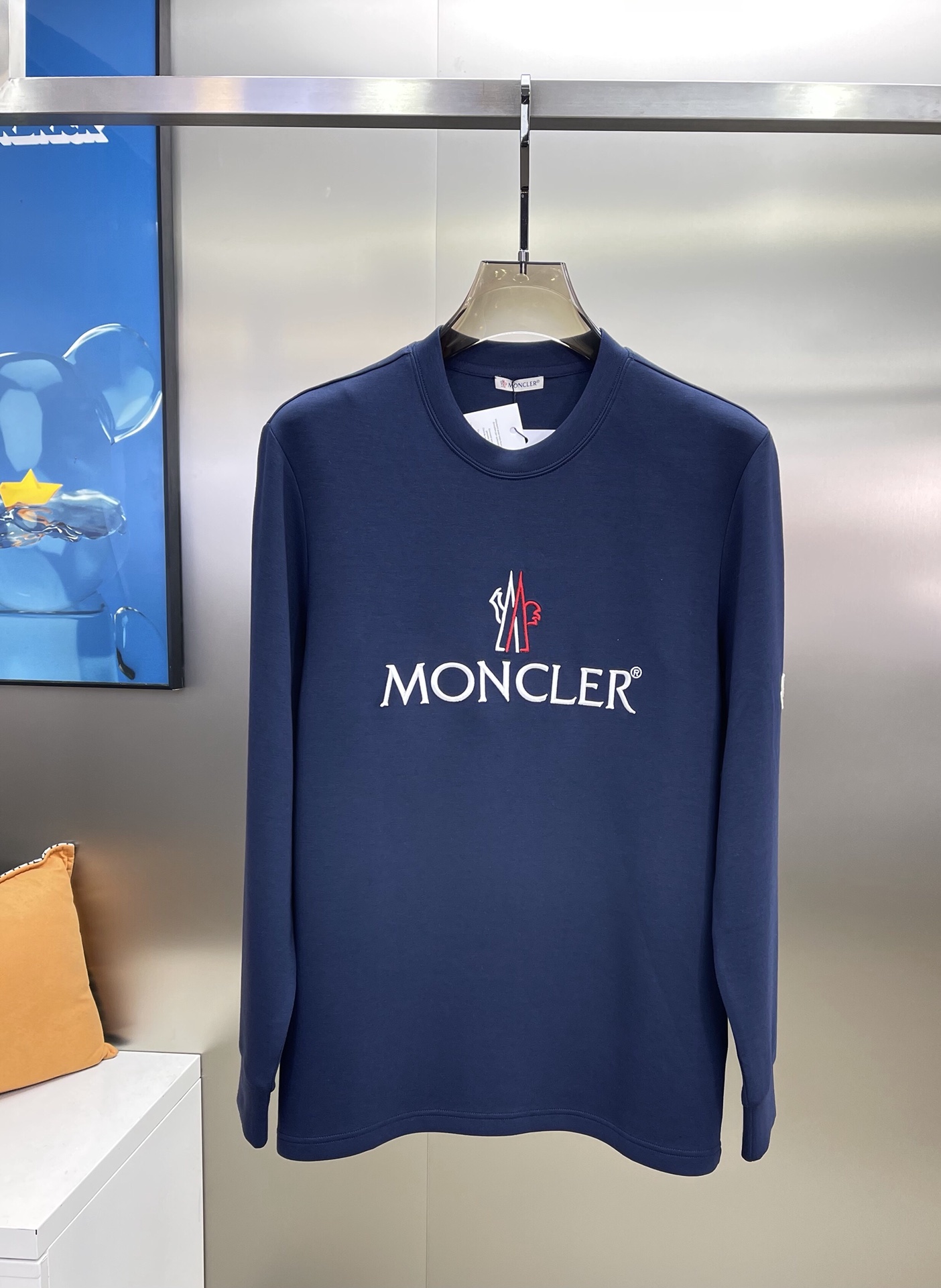 ️MONCLE*蒙-口原单品质！23S秋冬加厚新款长袖T恤.经典品牌标识！万年青款式.精选万针3D绣花工