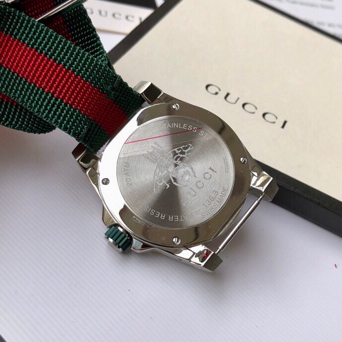 Gucci 经典水鬼款 男士石英腕表gucci,包,男,手表 4
