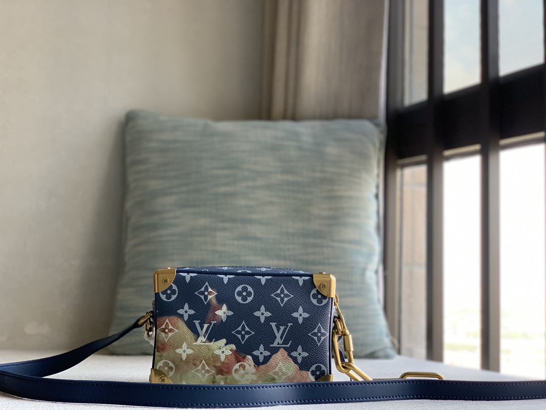 Louis Vuitton Official LV [MINI SOFT TRUNK handbag] M23731 44735 blue flame (flame silk screen) on sale