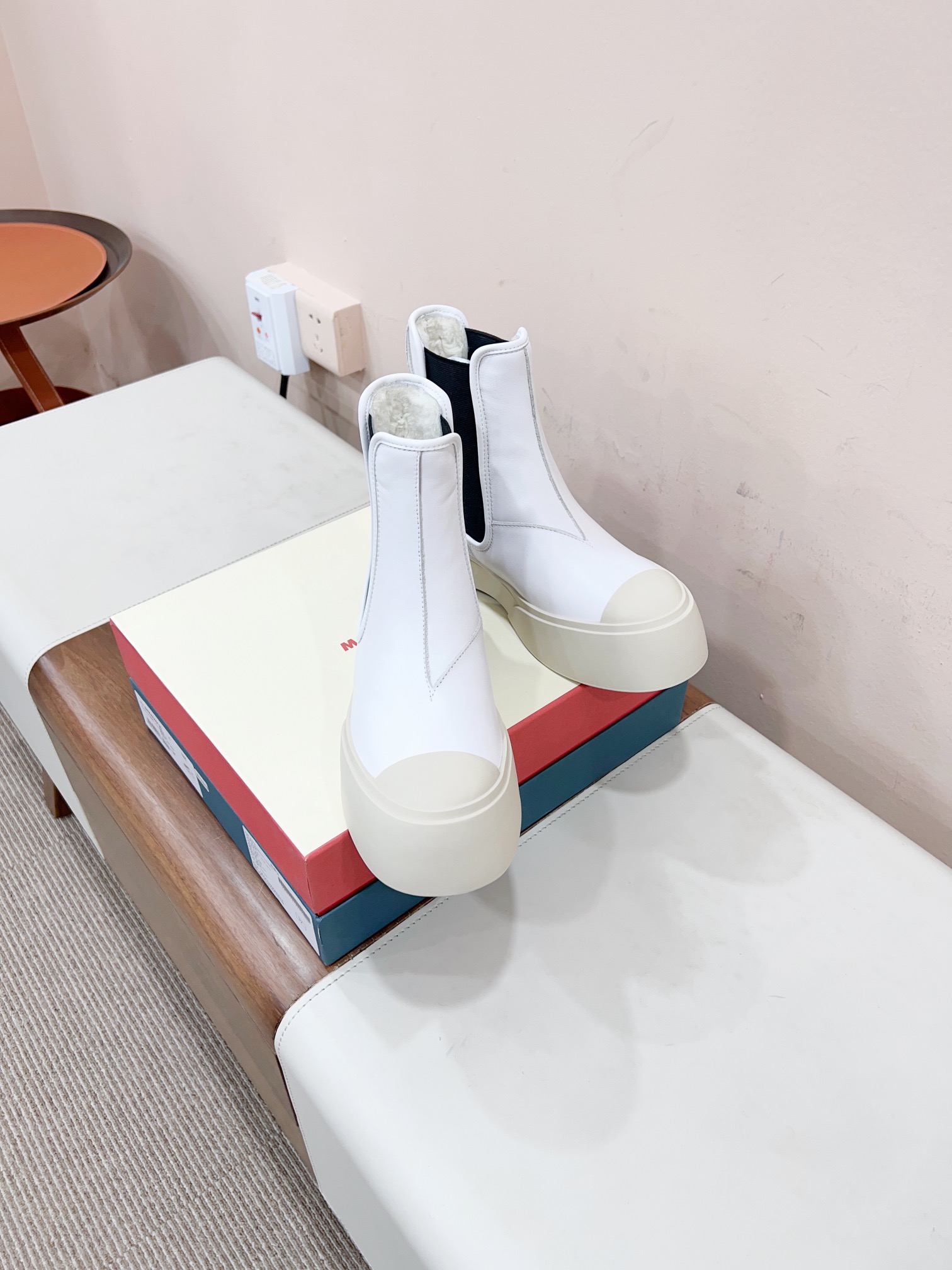 2023 Marni & Chelsea Elastic Knit Boots: Stylish, Comfortable, and Affordable - 图片 1