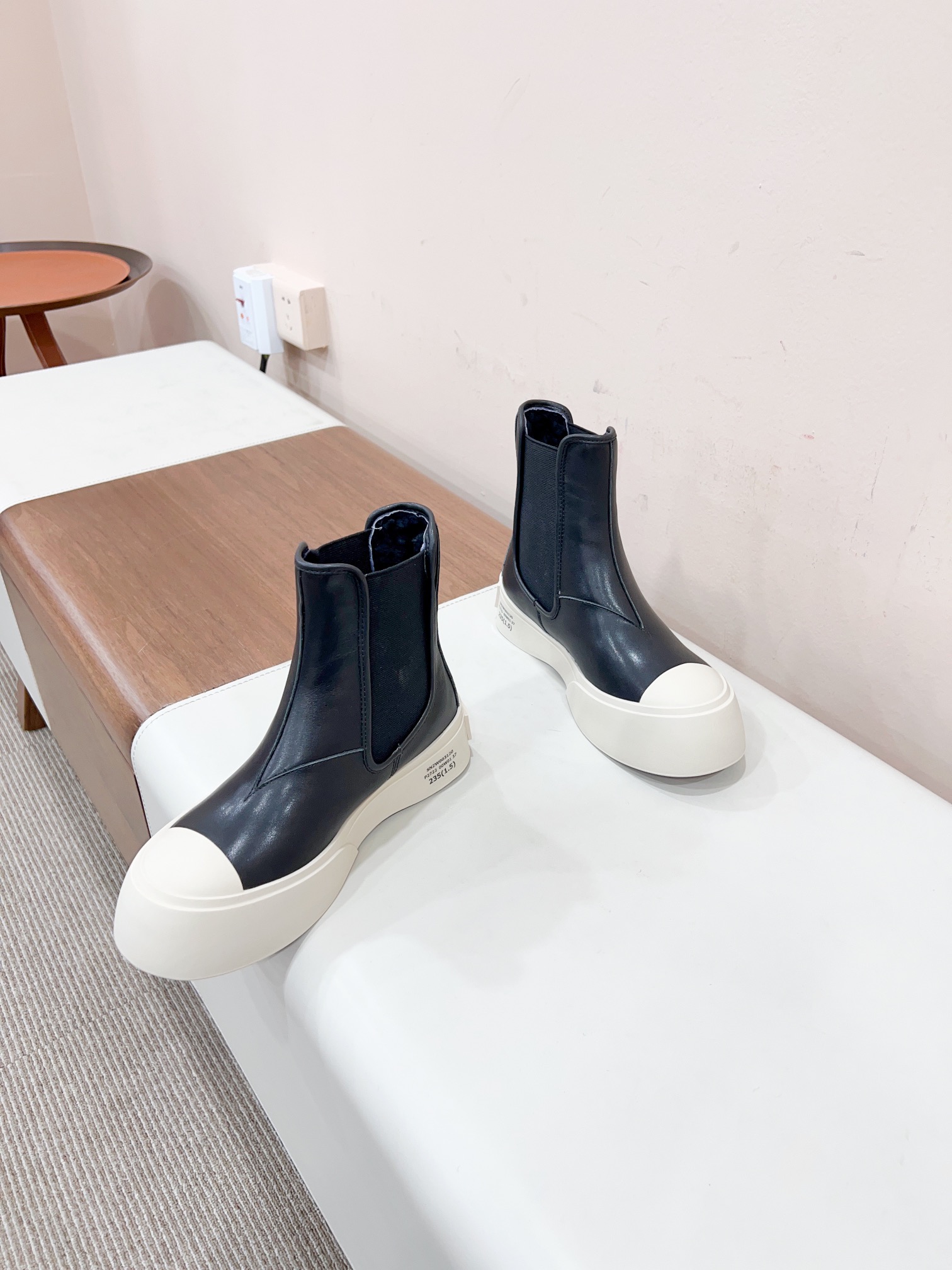 2023 New Marni Chelsea Boots: Elastic Knit, Soft Leather, Original Soles, Best Value. - 图片 4