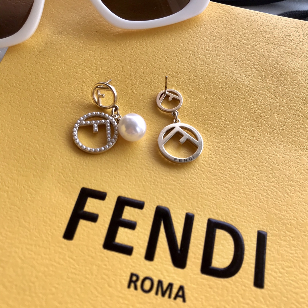펜디 귀걸이 71396 Fendi Earrings 상세 이미지 5