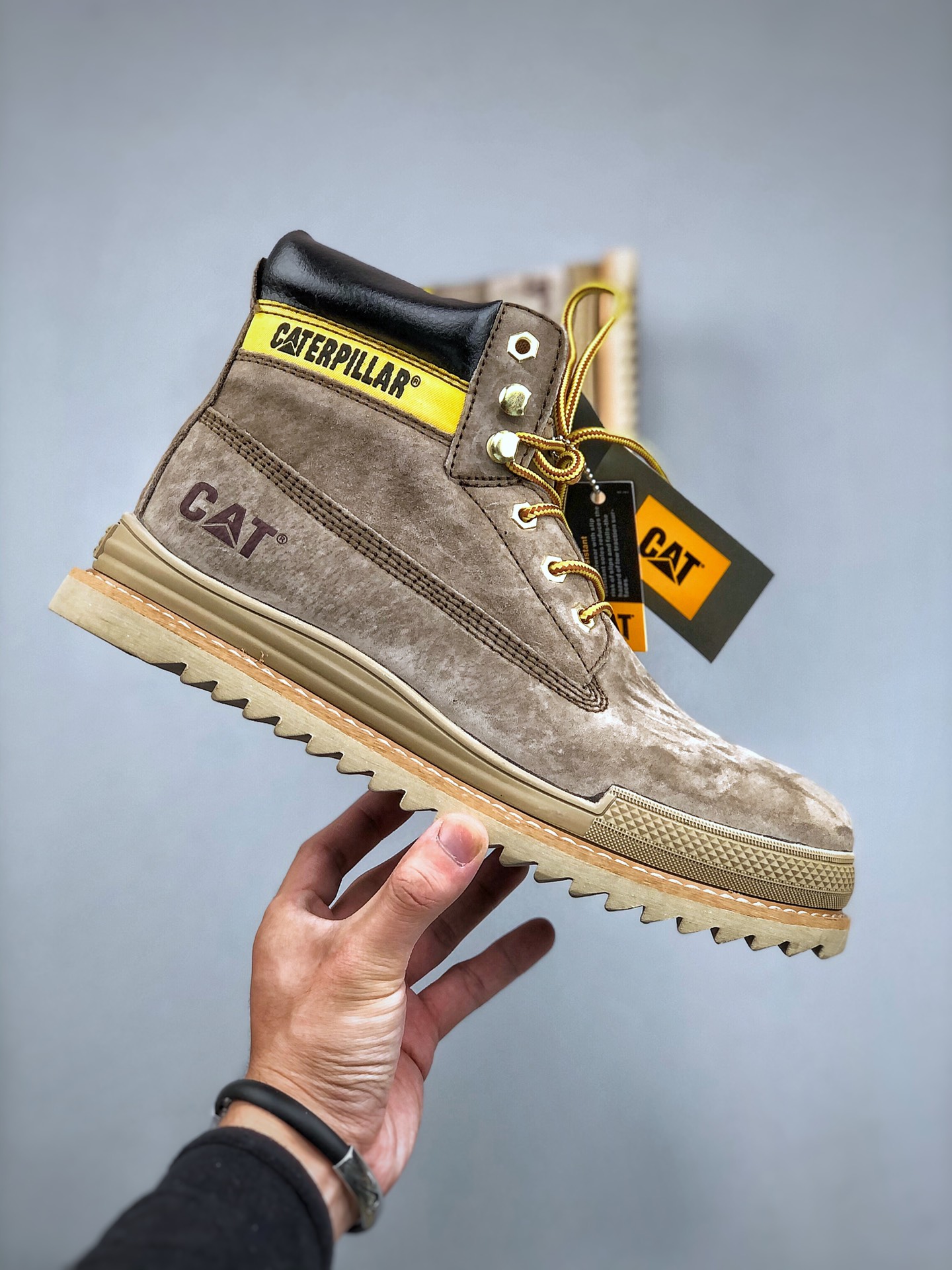 Channel blockbuster sales CAT FOOTWEAR 9 series 23rd autumn and winter bulldozer outdoor work boots