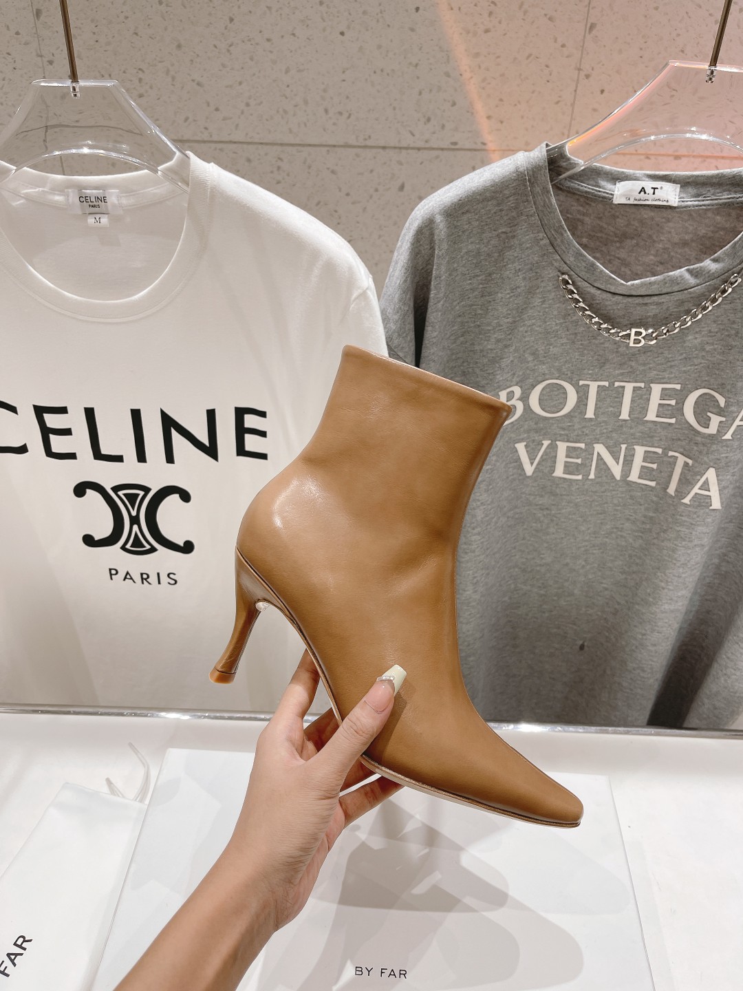 高版本出厂 🆕By Far 2025秋冬上新 气质款 全皮版 小猫跟 新款靴子 1:1 正品购入 小方头
