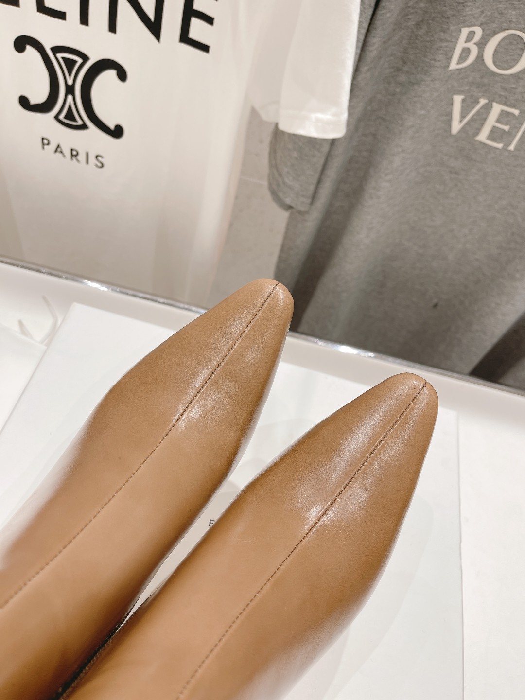 高版本出厂 🆕By Far 2025秋冬上新 气质款 全皮版 小猫跟 新款靴子 1:1 正品购入 小方头