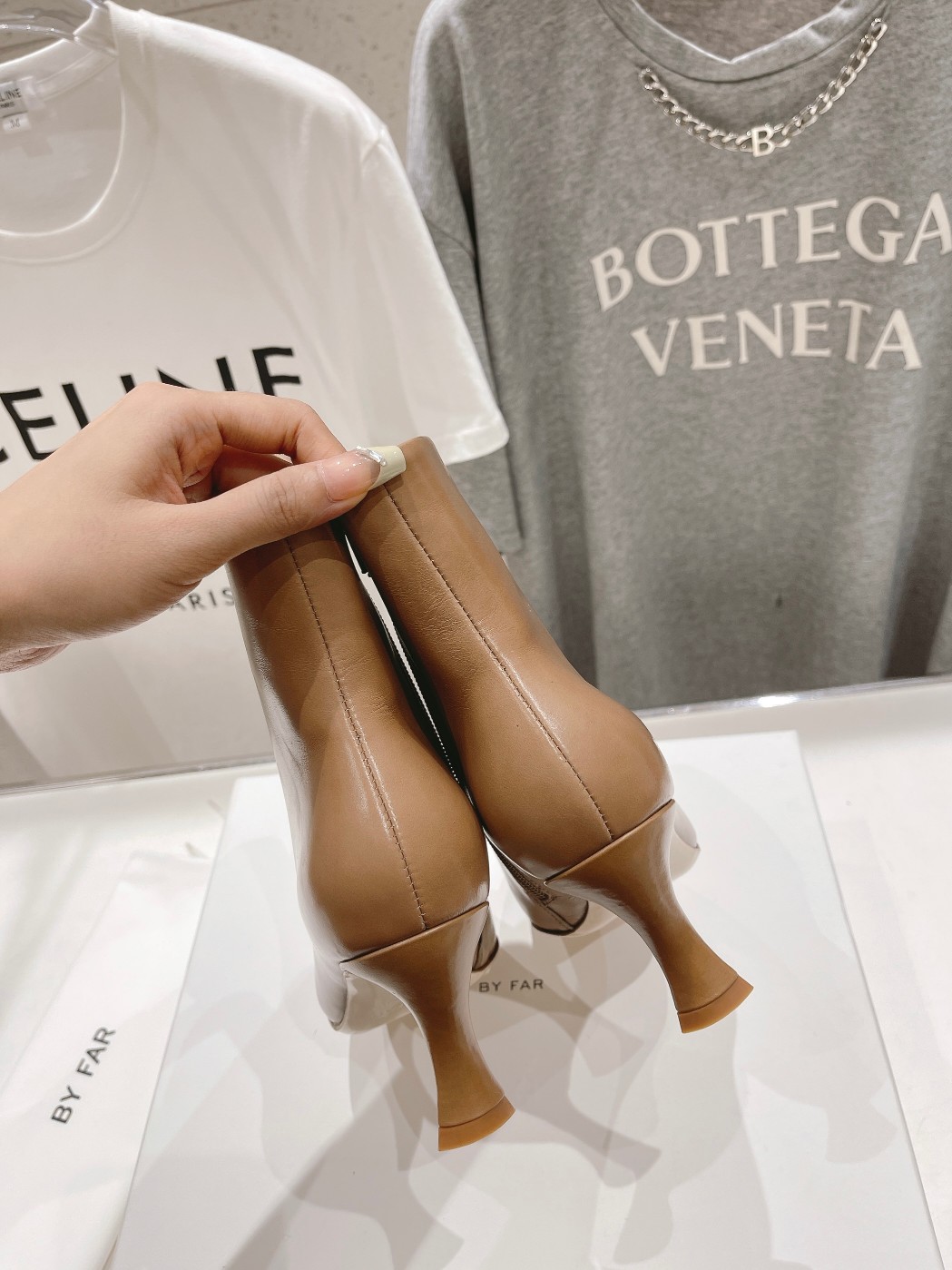 高版本出厂 🆕By Far 2025秋冬上新 气质款 全皮版 小猫跟 新款靴子 1:1 正品购入 小方头