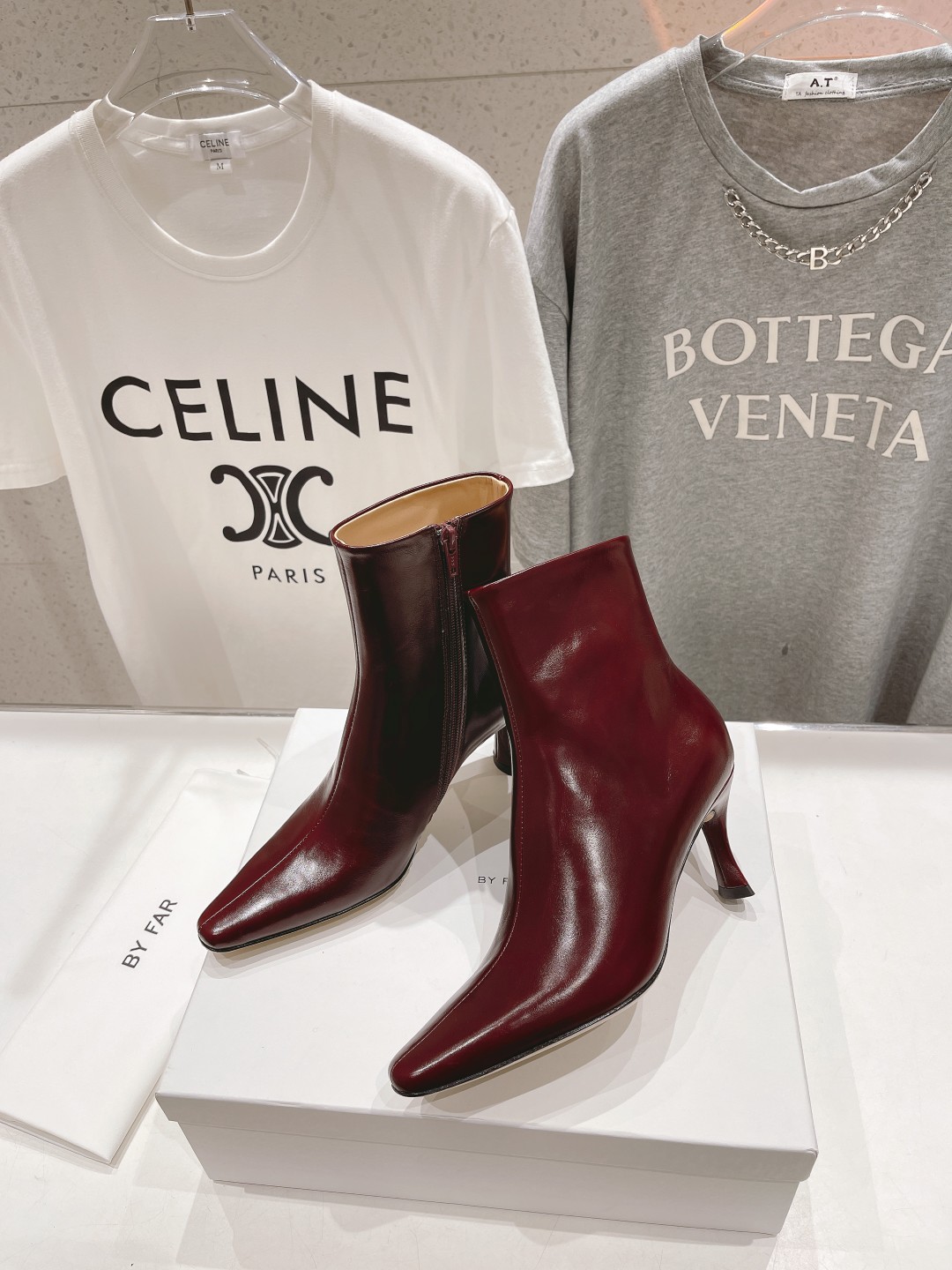 高版本出厂 🆕By Far 2025秋冬上新 气质款 全皮版 小猫跟 新款靴子 1:1 正品购入 小方头