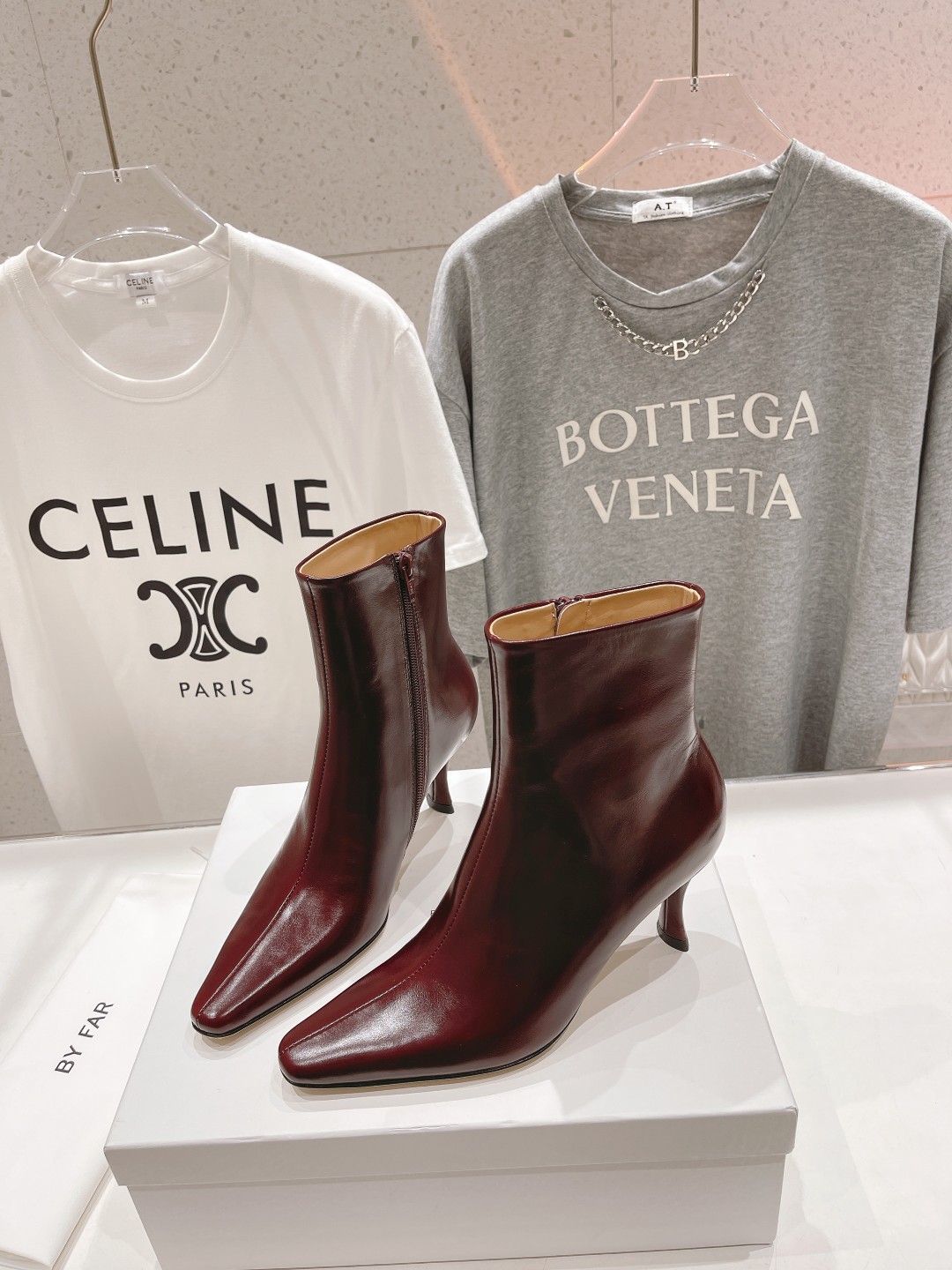 高版本出厂 🆕By Far 2025秋冬上新 气质款 全皮版 小猫跟 新款靴子 1:1 正品购入 小方头