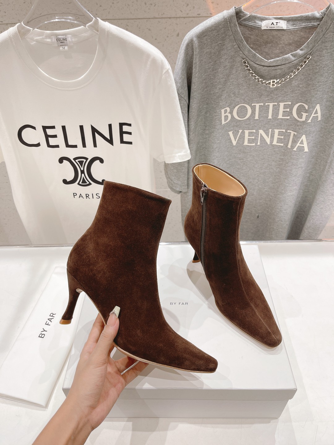 高版本出厂 🆕By Far 2025秋冬上新 气质款 全皮版 小猫跟 新款靴子 1:1 正品购入 小方头