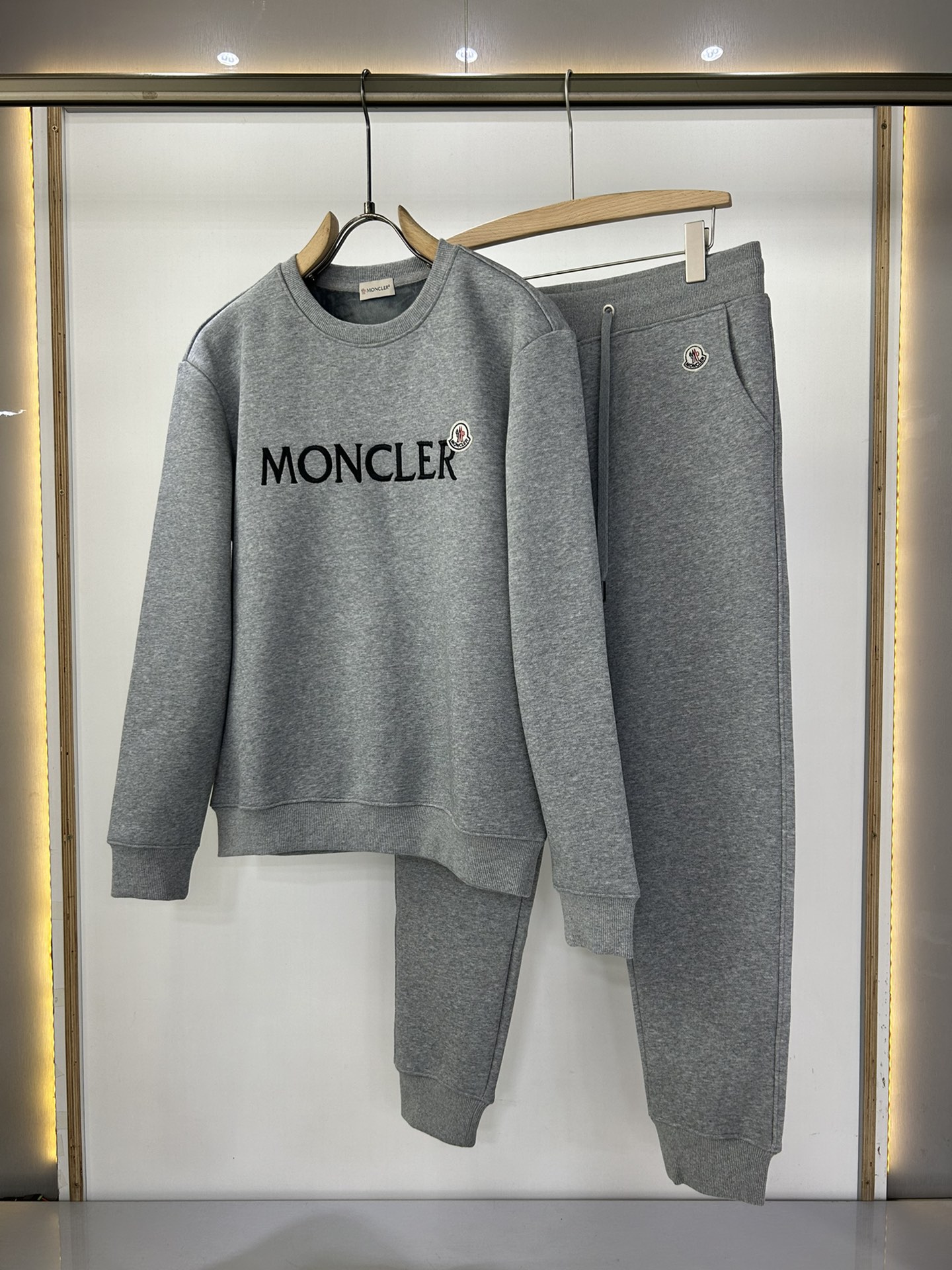 Moncler Clothing Pants & Trousers Unsurpassed Quality
 Fall/Winter Collection Fashion Sweatpants