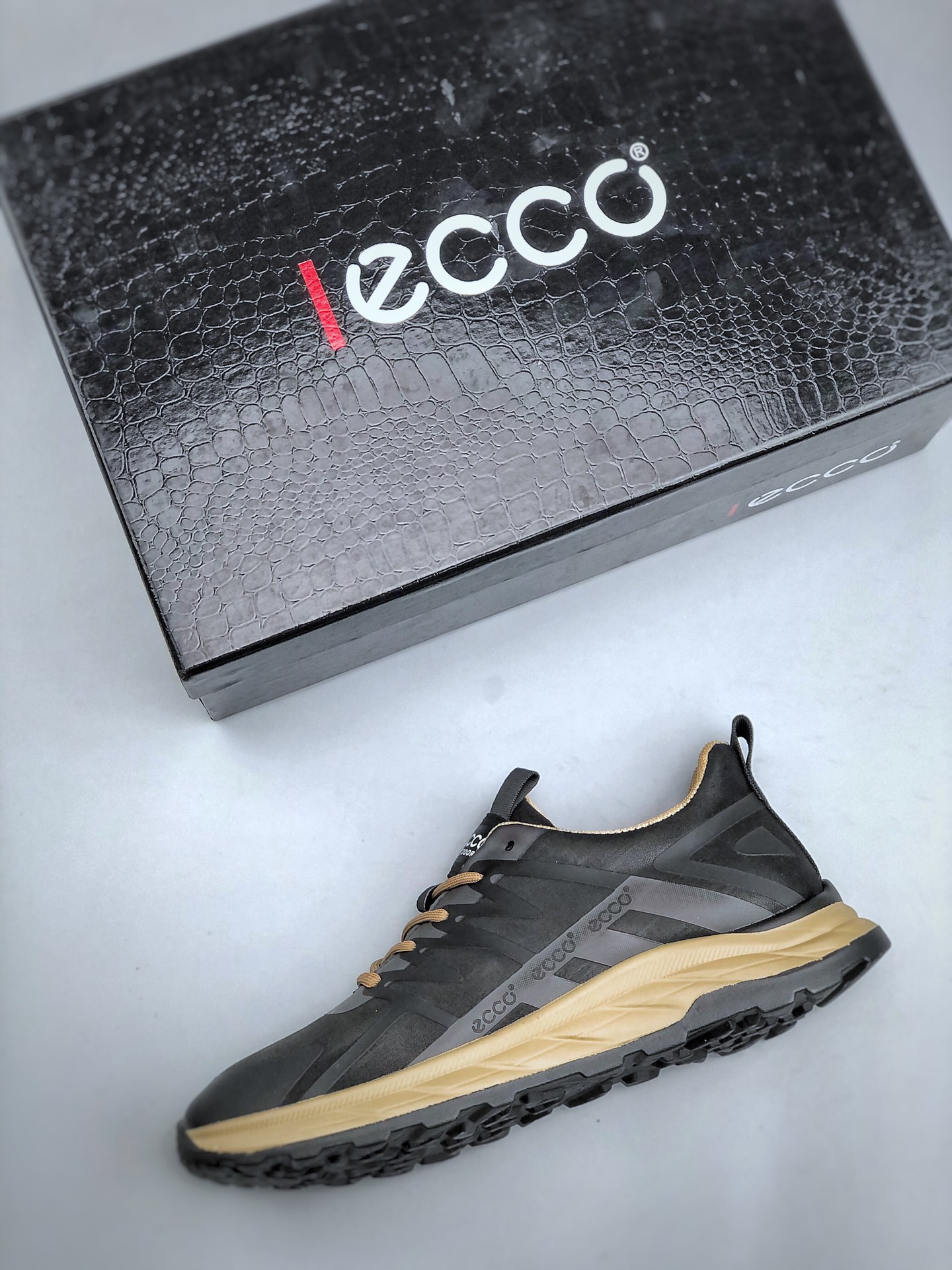 ECCO Xiaohongshu hot new all-match casual style Ecco men's running shoes casual shoes breathable lightweight lace-up lightweight sports shoes