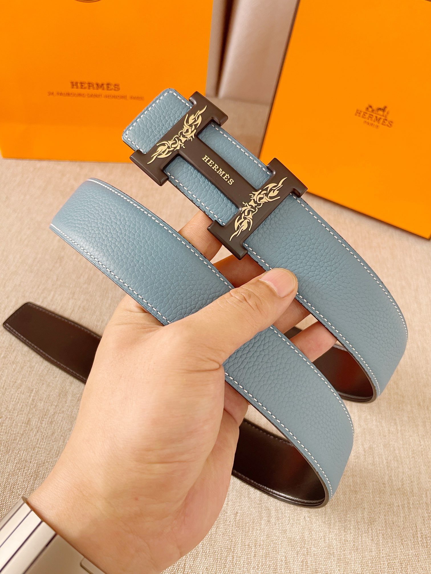 爱马仕Hermes3.8cm单面原版荔枝纹搭配精品工字纯铜五金