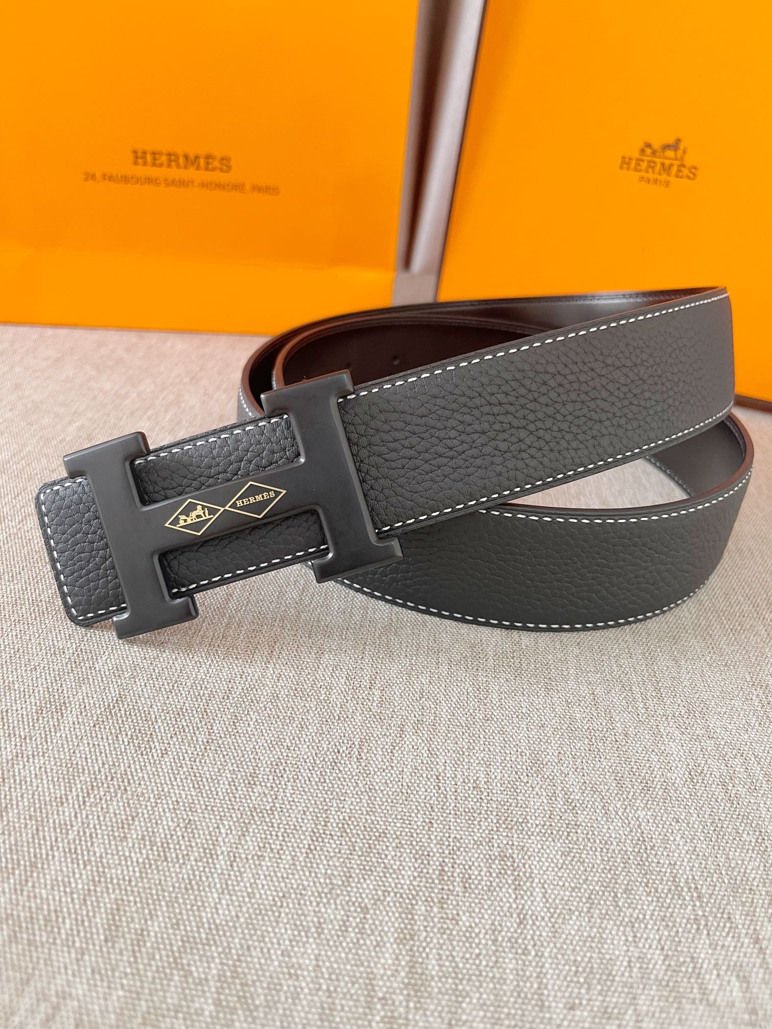 爱马仕Hermes3.8cm单面原版荔枝纹搭配精品工字纯铜五金