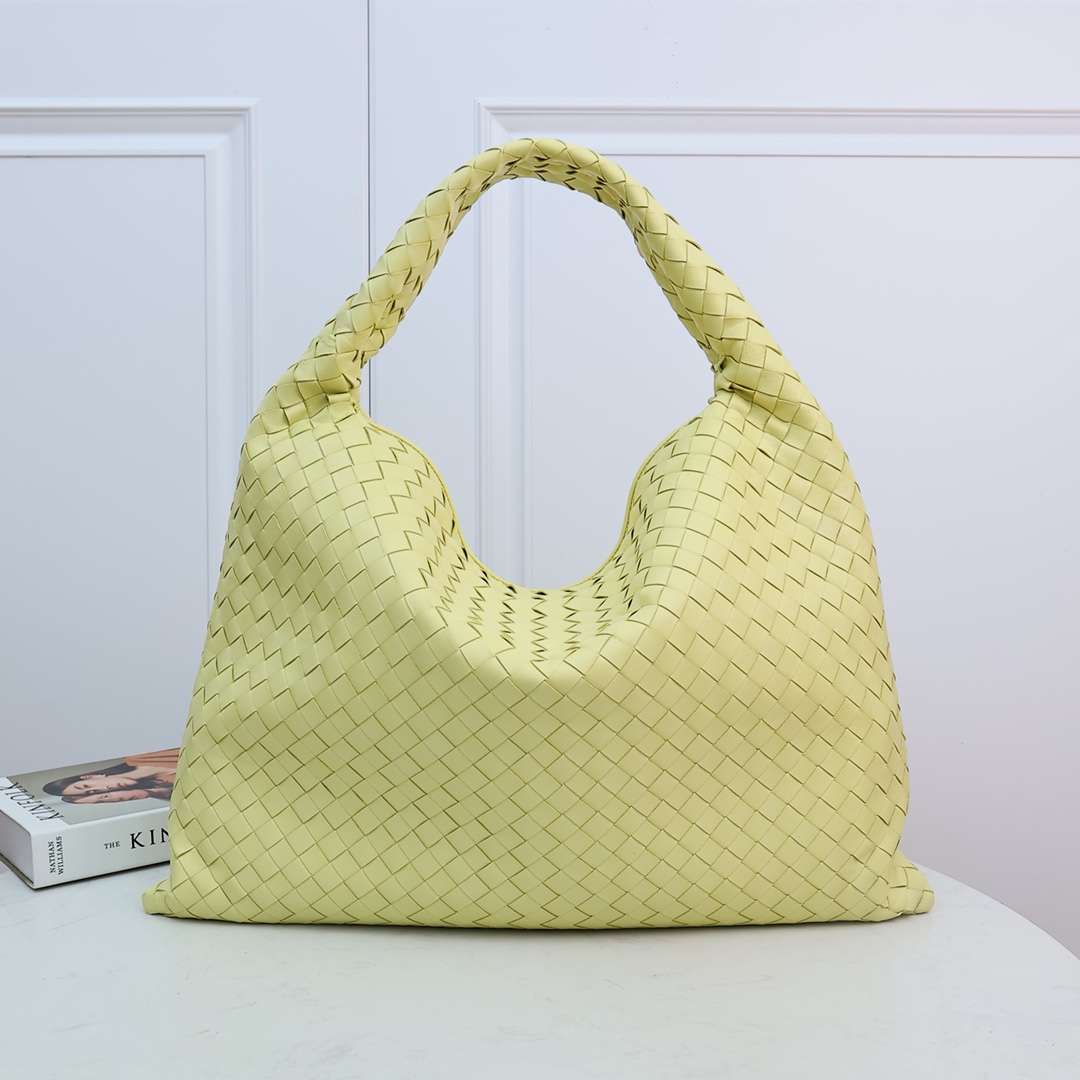 Bottega Veneta Sac à main Intrecciato Grand